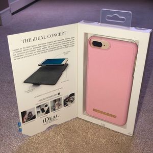 iDeal of Sweden IPhone 8+ case